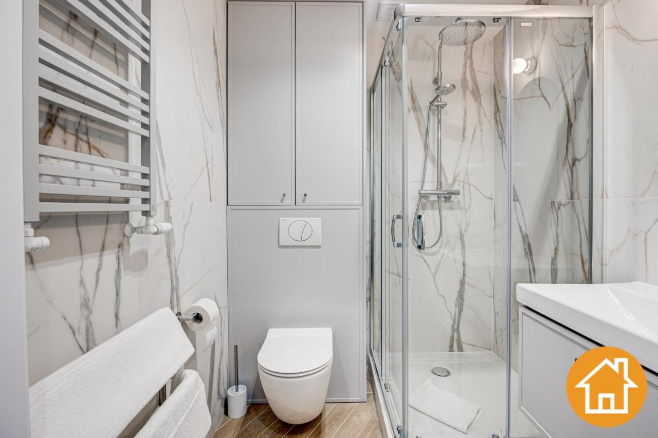 Apartamenty Regina Maris - Visitopl ชวีโนวิชแจ ภายนอก รูปภาพ