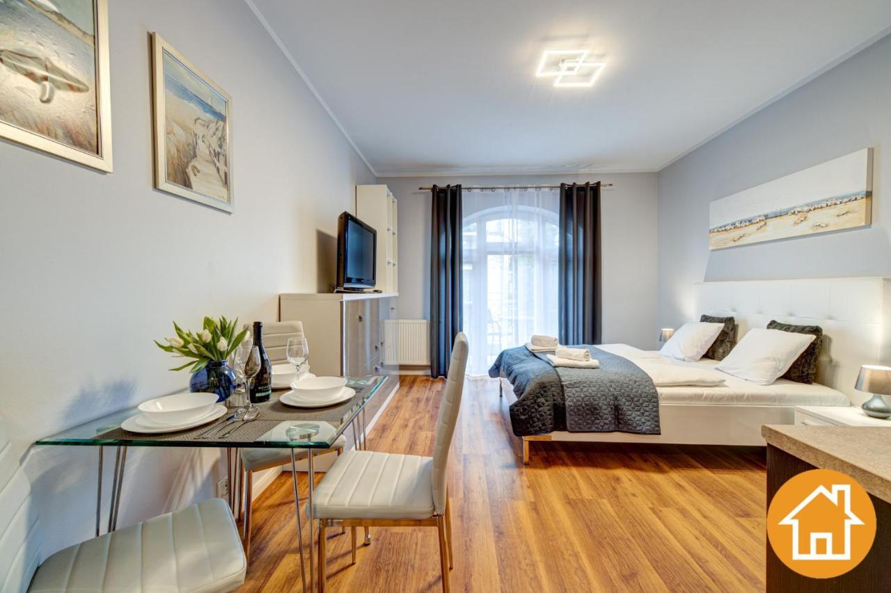 Apartamenty Regina Maris - Visitopl ชวีโนวิชแจ ภายนอก รูปภาพ